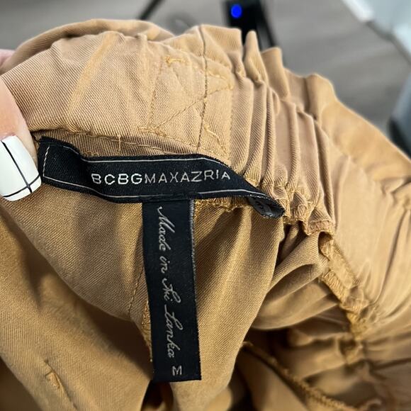 BCBG MaxAzria Brown Paperbag Shorts Size Medium - Picture 6 of 7
